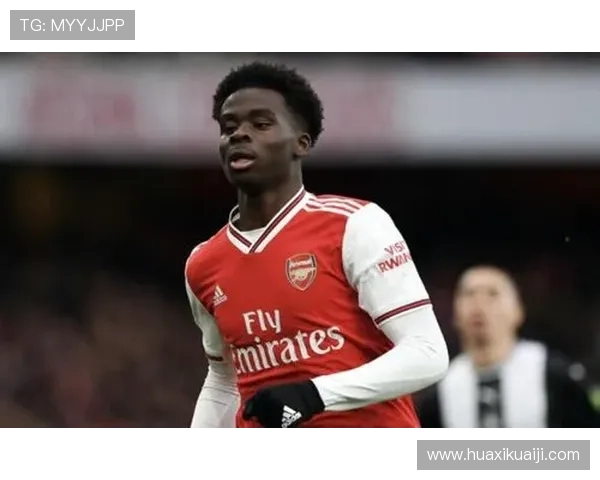 世体:费兰单练周末出战成疑 世体:费兰单练周末出战成疑